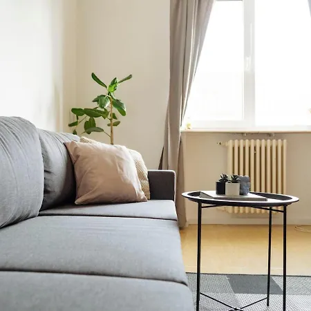 Sia - Old Town * Bucureşti