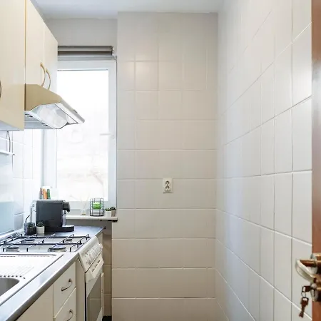 Sia - Old Town Бухарест