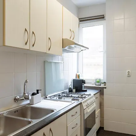 Sia - Old Town Bukarest